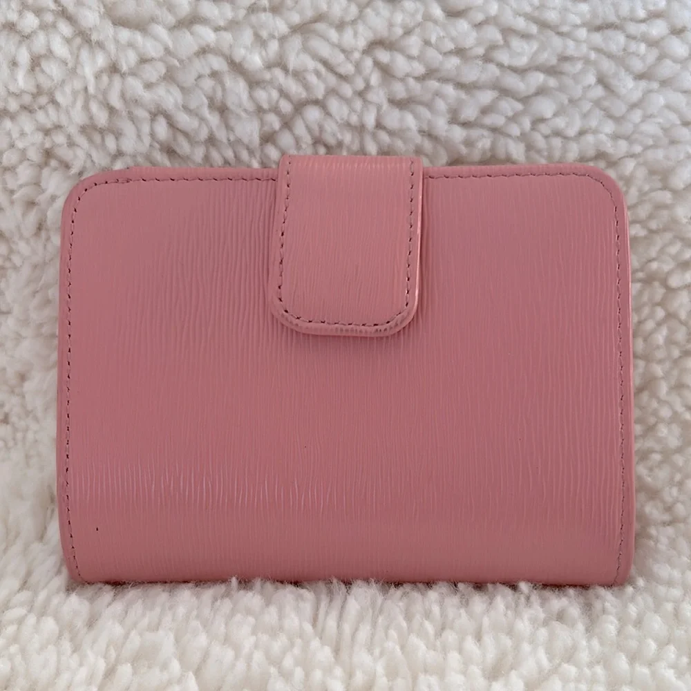 PRADA Saffiano Pink Bifold Wallet - Picture 3 of 10